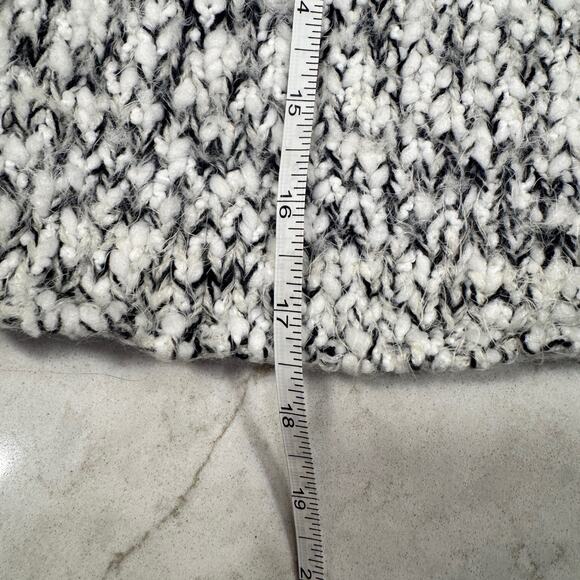 Bella Luxx Cropped Marled Knit Tank Top Black White Women's Small Minimalist - Picture 7 of 12